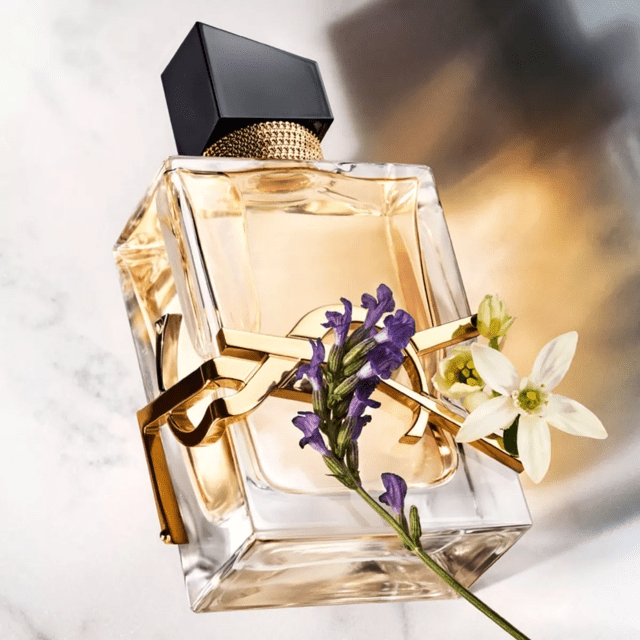 Libre Yves Saint Laurent Eau de Parfum - Perfume Feminino 50ml - Imagem 4