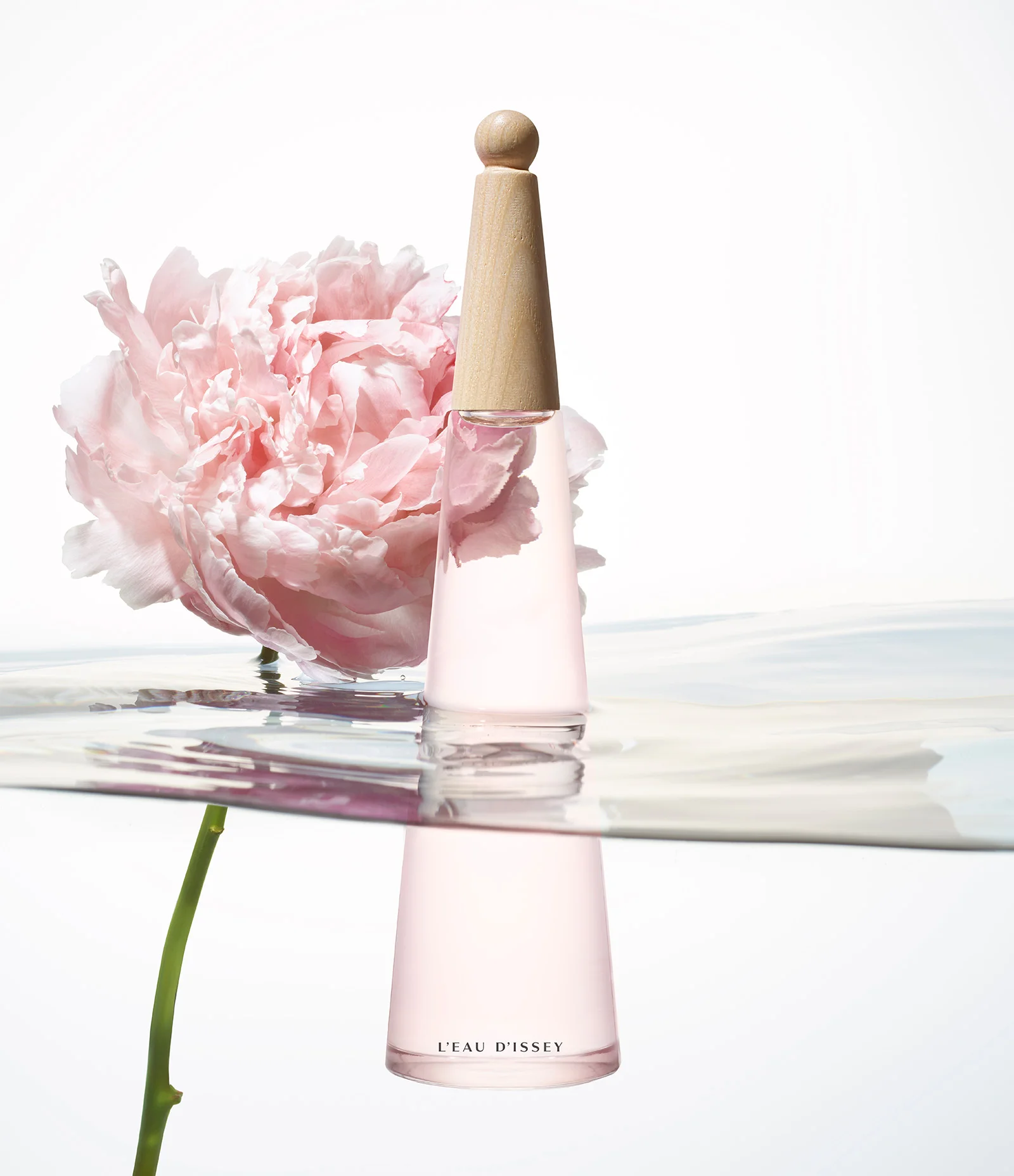 Leau Dissey Pivoine Issey Miyake Perfume Feminino Eau De Toilette Intense 50ml - Imagem 3