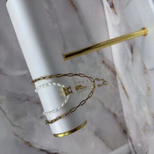 Colar Feminino Dourado Corrente com fecho e pingente de coracao Semijoia Antialergica