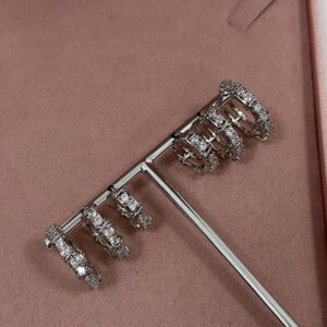 Brincos Femininos Prata Ear climber statement de argolas cravejadas Semijoia Antialergica