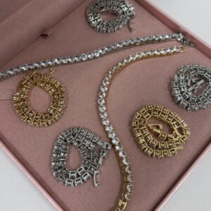 Pulseira Feminina Prata E Dourado Cravejada statement de elos Semijoia Antialergica