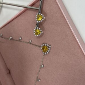 Conjunto Feminino Dourado Colar com pingente de gota amarela cravejada e brincos Semijoia Antialergica