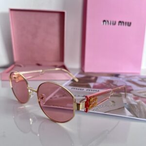 Óculos de Sol Miu Oval Transparente Rosa