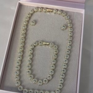 Conjunto Swarovisk 1 Linha Dourada