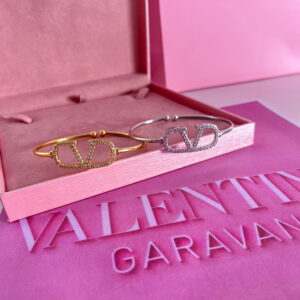 Pulseira Bracelete Valentino