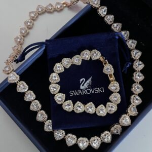 Conjunto Swarovisk Similar Promocional Dourada