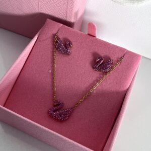 Conjunto de Semijoias Cisne Aço Dourado Rosa