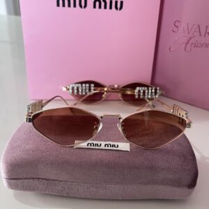 Óculos Miu Luxo Cravejado Marrom